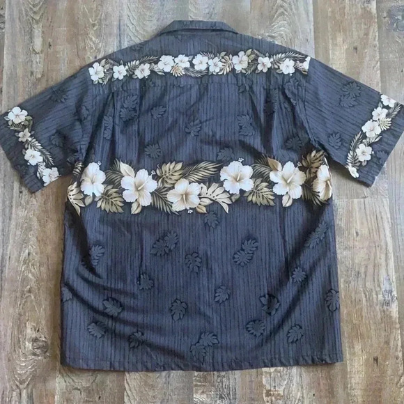 Winnie Fashion | Hawaiian shirt - Picture 2 of 6